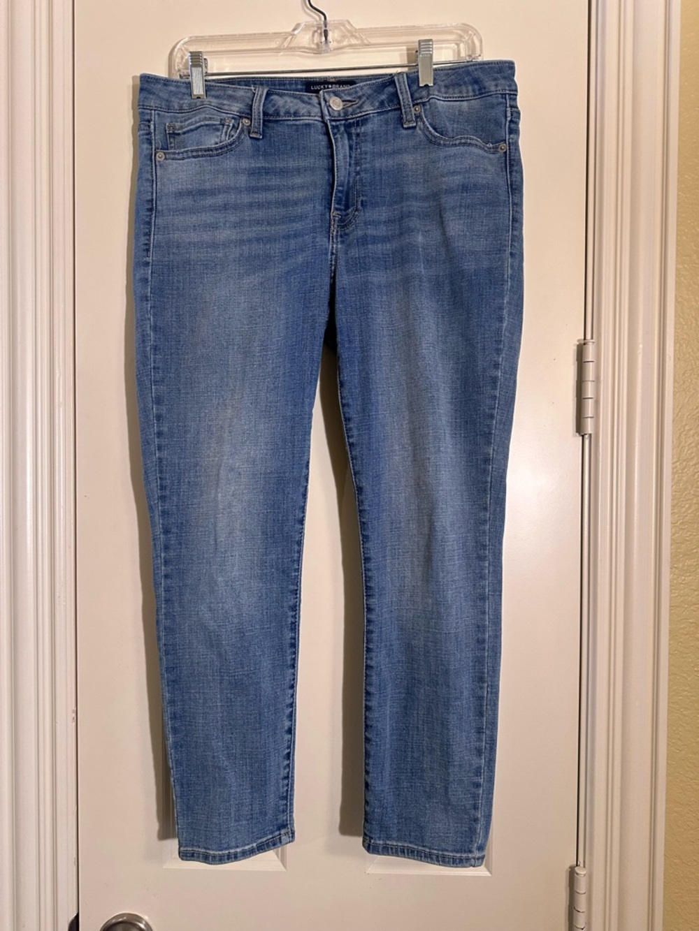 Lucky Brand Lolita Low-Rise Crop Jeans